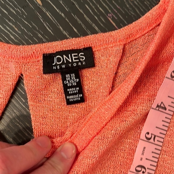 Jones New York Top - Shell Orange - Open Back Design size x-small NWT - Picture 7 of 9